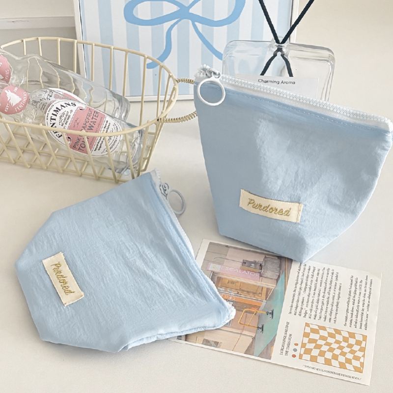  (Blossom) �ϴ��ϴ� ��Ŭ �̴� �Ŀ�ġ 1P ��ǰ ����